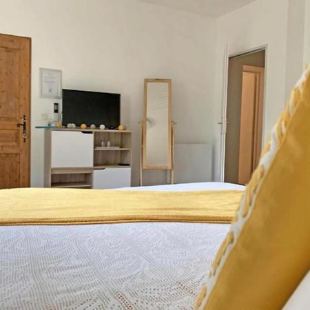 Les Tables Aux Vaches Raviege Hotel La Salvetat-sur-Agout Ngoại thất bức ảnh